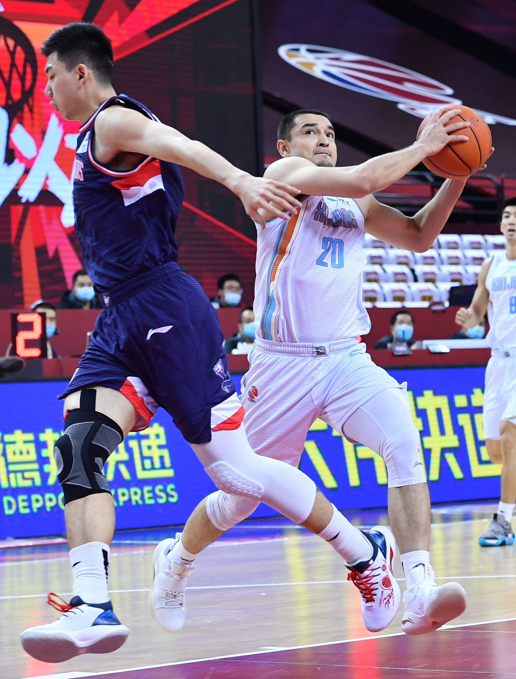 五一新区文体中心体育馆成为新疆伊力特主场
